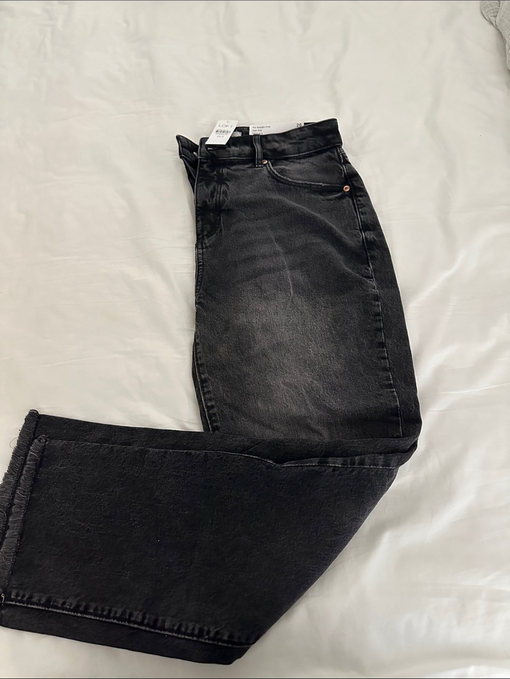 LOFT Black Curvy High-Rise Straight Crop Jeans - Picture 2 of 3